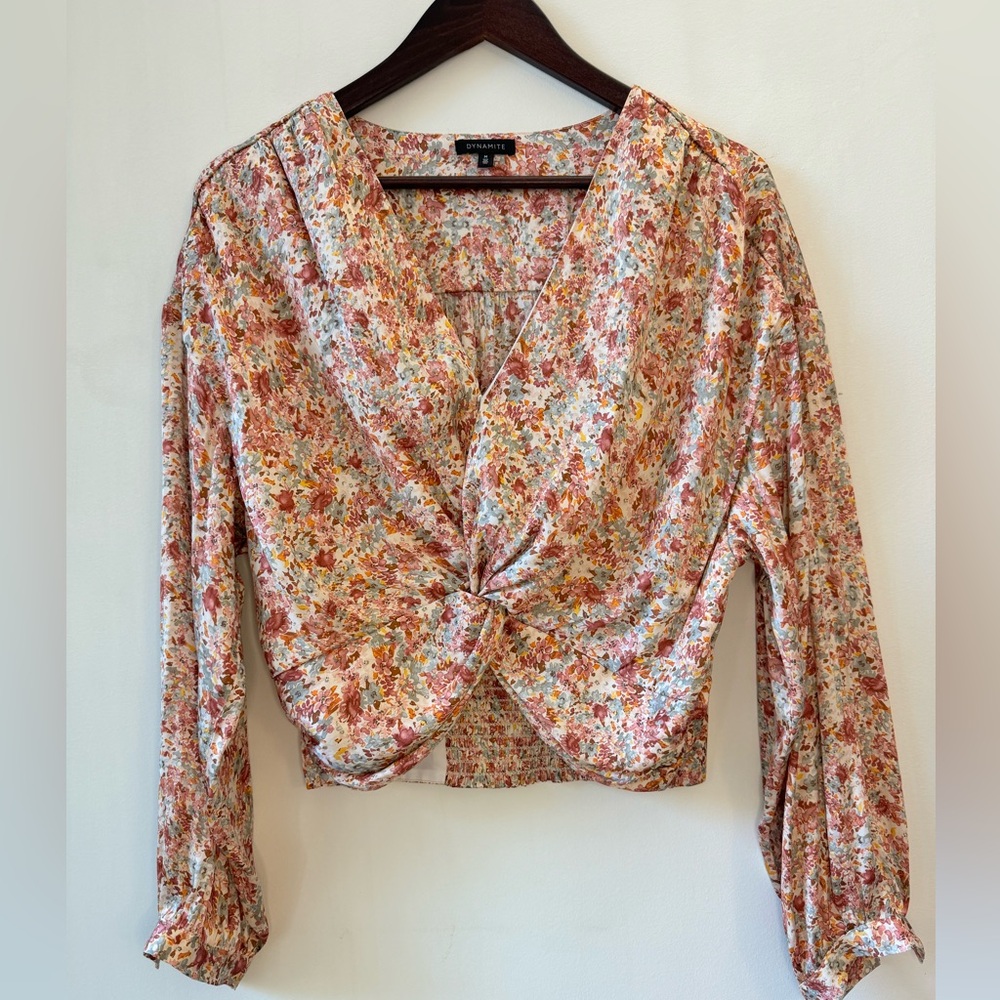 Dynamite Floral top